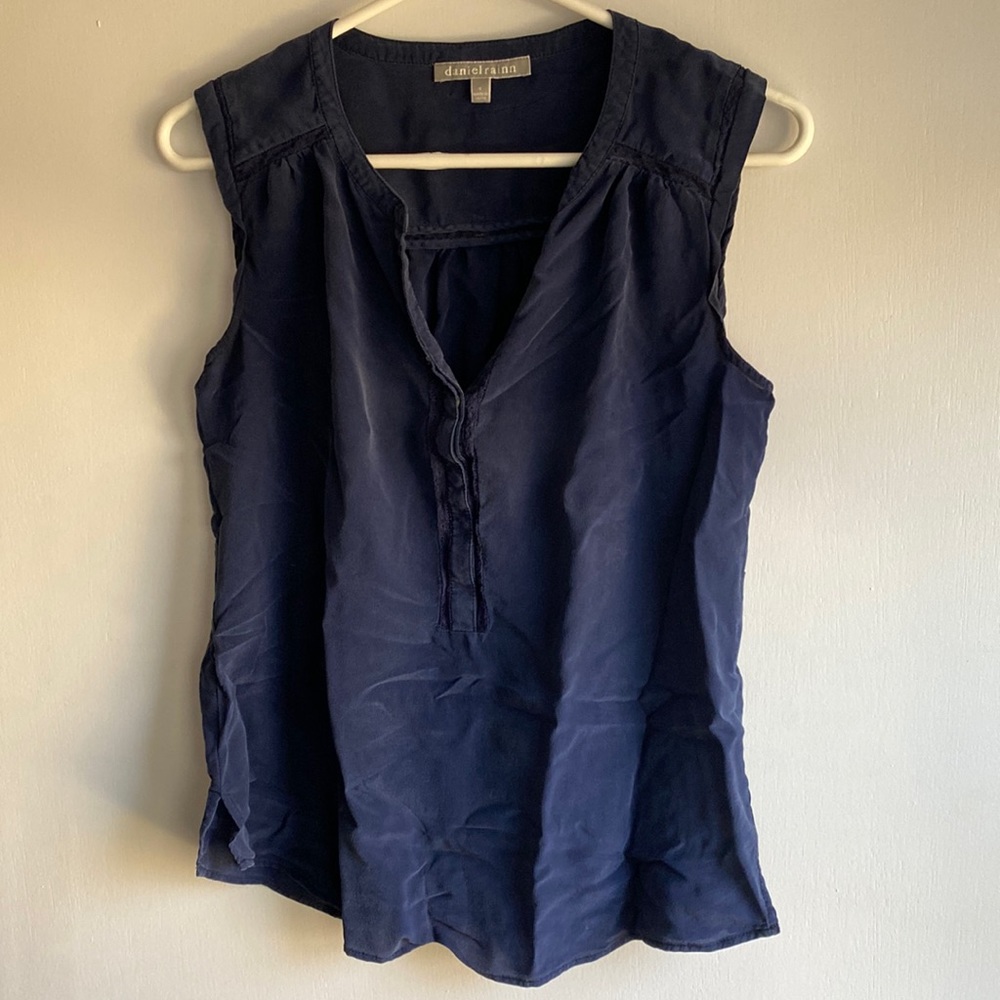 Daniel Rainn, S, blue blouse